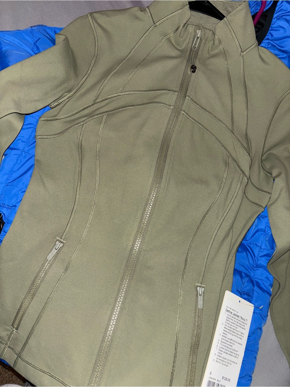 Womenβs Olive Green Zip-Up Jacket Lulu lemon define jacket w/matching pants